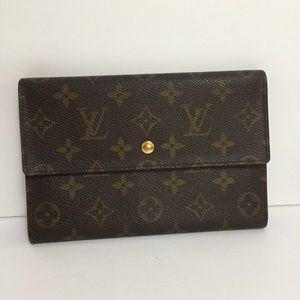 Louis Vuitton Pochette passport Trifold wallet